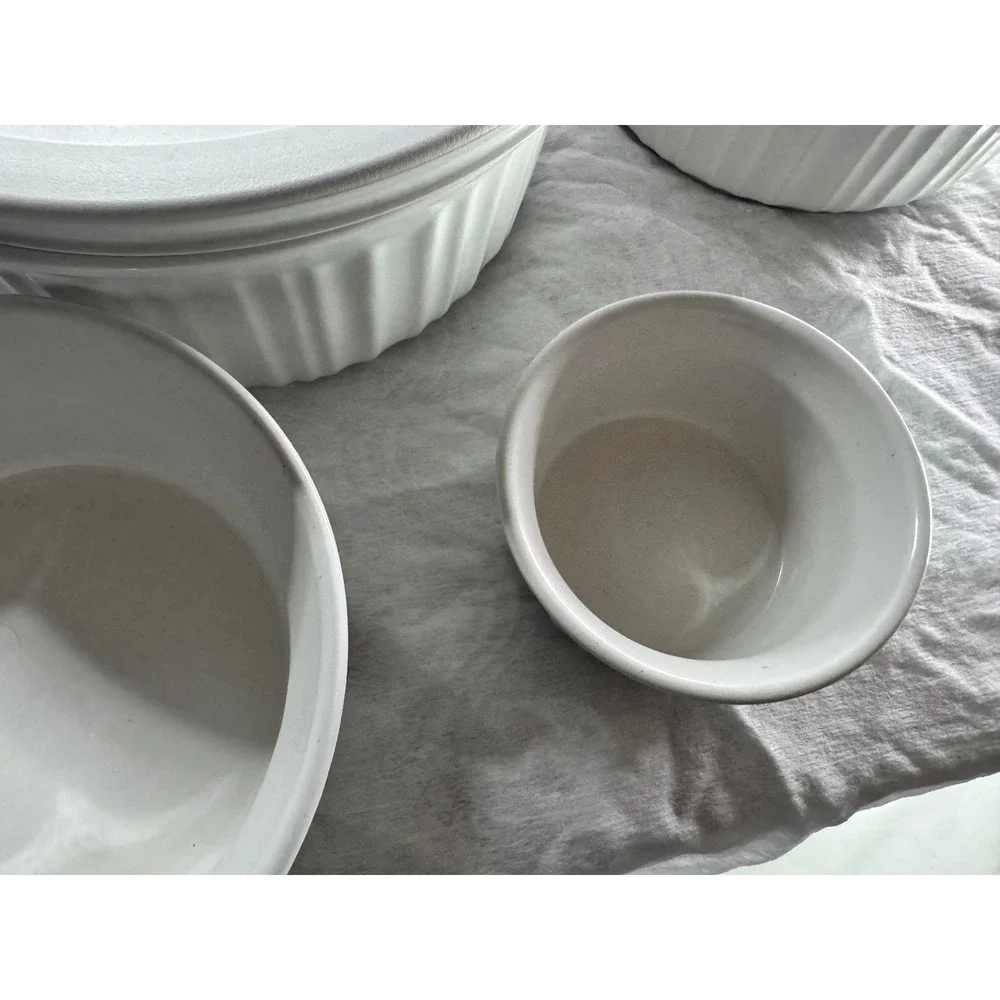 CorningWare French White Stoneware Bakeware Set‎ Fluted Bowls and Lids 7 Piece